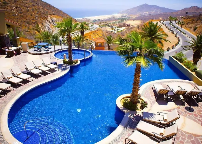 Villa Amazing 3br Near The Sea In *